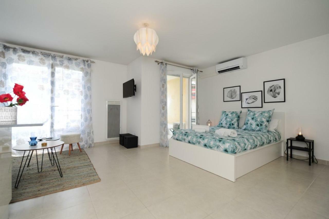 Mini Suite Othello - Five Stars Holiday House Ницца Экстерьер фото